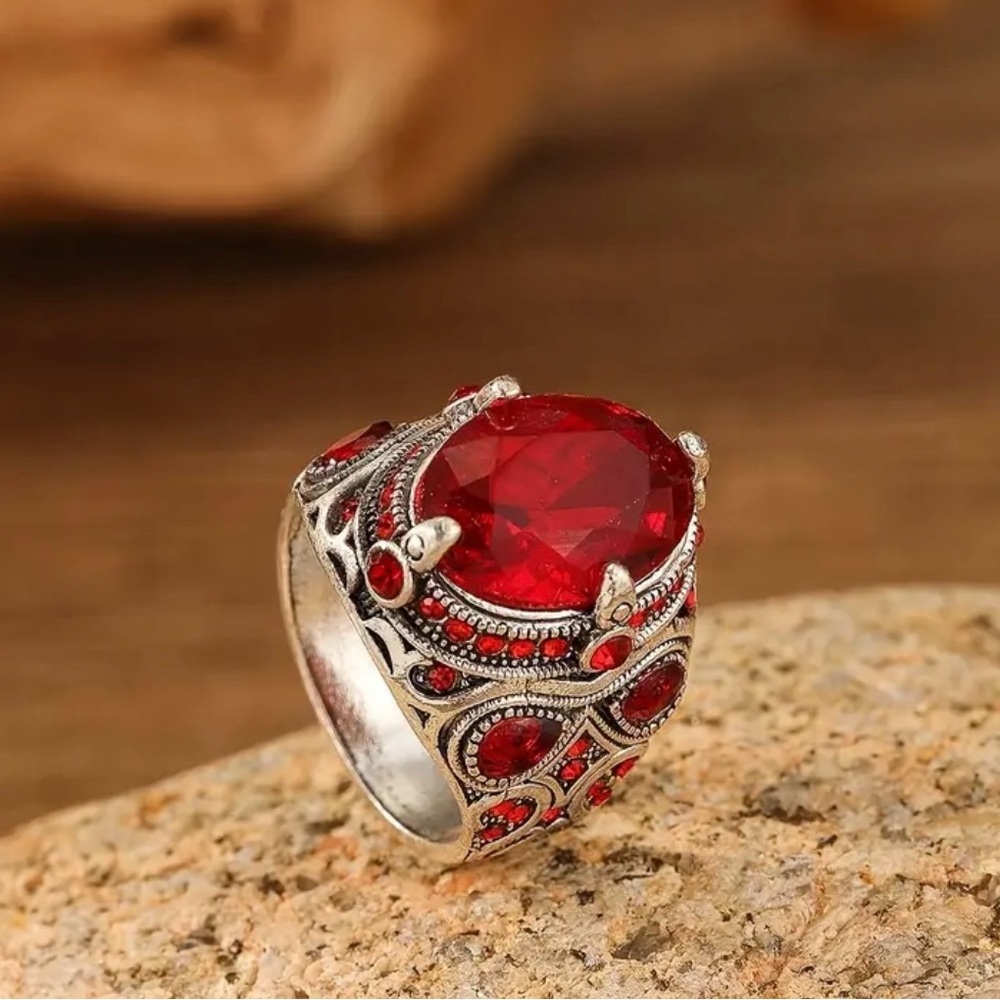 Garnet Gemstone  Silver Ring size 9